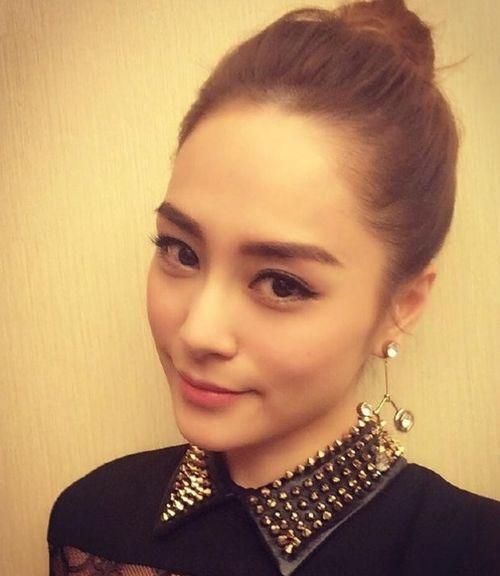 明星吃羊角甜蜜瓜